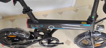 Elektricky cestný bicykel