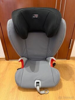 Autosedačka ROMER kidfix 15-36kg