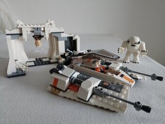 LEGO Star Wars 8089 Hoth Wampa Cave
