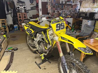 Suzuki RMZ450 2016 - 1