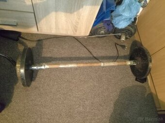 Predam dve jednorucy 11kg ma jedna,mam aj zavazia 5kg aviac