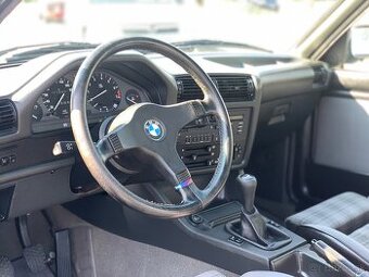 E30 volant M-Technic 1