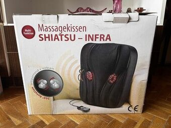 Infra červený masážny vankúš