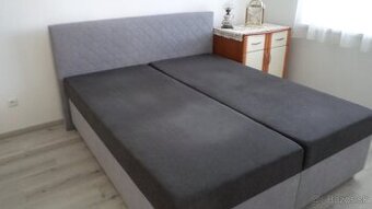 Posteľ