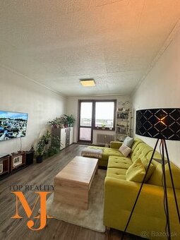 3-izbový byt (80 m²) s dvoma balkónmi, komplet zariadený