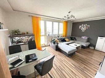 2,5 izbový byt 72 m2 s priestrannou loggiou  v prijemnej...