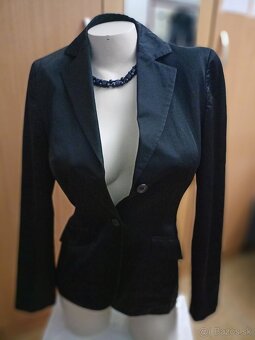 Čierne dámske sako Hugo Boss