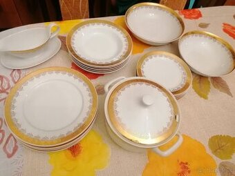 Súprava porcelánových tanierov a mís