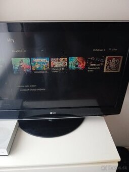 Predám Xbox one  s mechaniku na cd 500 gb