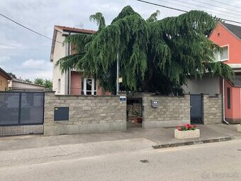 Prenájom 2 izbový byt Senec - 1