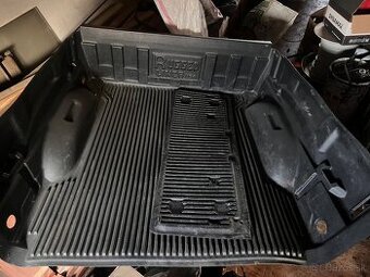 Kryt korby dodge ram 1500