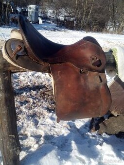 Vojenské sedlo 2 ks