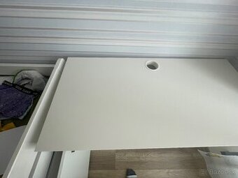 Detsky písací stôl IKEA