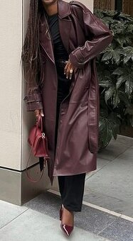 Nádherný jarný trenčkot Bershka, veľ. XS -S