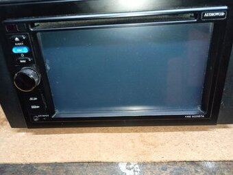 Predam 2 din dotykove autoradio Audi A3