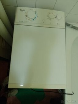 DARUJEM  Práčku Whirlpool