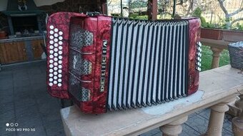 Predám harmoniku Royal Standard-Montána 120 basová,nanovo na