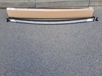Led rampa 675W - 130cm - ZAOBLENA - uchyty z boku