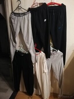 Tepláky Nike
