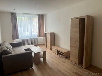 Prenájom 2 izbový byt, ul.1.maja, Vranov nad Toplou