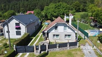 Rodinný dom s pozemkom (2412 m²) na predaj