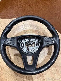 Volant na Mercedes C W205