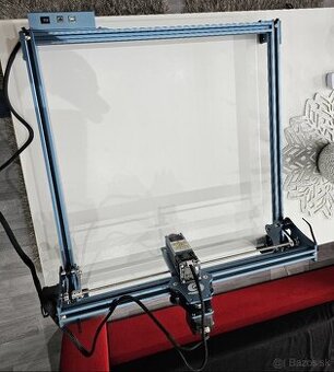 Rezervované. gravirovačka Sculpfun S9