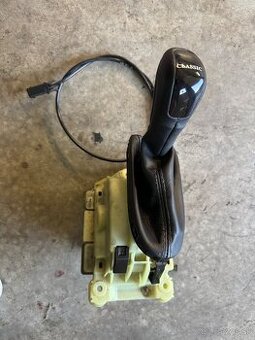 Kulisa radenia Mercedes W211/W219