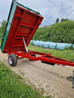 Predám vyklápaciu vlecku