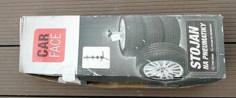 Stojan na 4 kolesá alebo disky (nový 15-30 EUR)