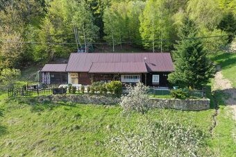 Na predaj romantická chalupa v Kolároviciach časť Čiakov