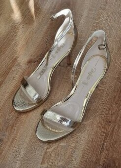 Zlaté sandále Buffalo 41