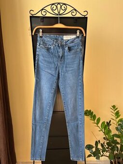 Dámske rifle Esmara 34