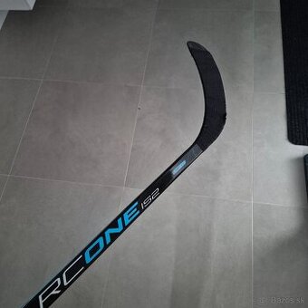 Hokejka Fischer kompozitna  pre Seniorov