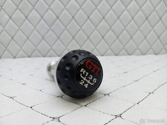 Hlavice řadící páky GTI, hliník, nová