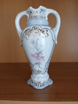 Porcelánové vázy Royal Dux