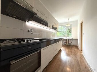 4 izbový byt predaj Žilina Hliny V.