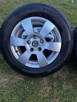 Originál disky škoda+pneu 195/65 R15