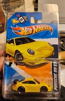 Hot wheels porsche 911 gt2