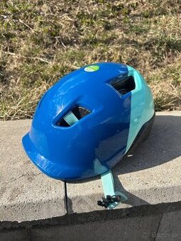 Detská cyklistická prilba 500 modrá