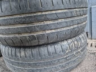 Predam letne pneu 4x 195/65R15 Hankook