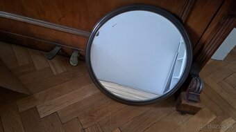 Kupeľňové zrkadlo