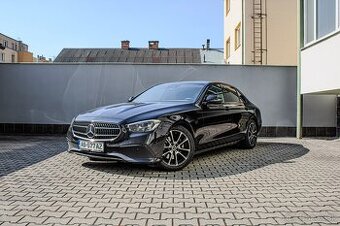 Mercedes-Benz E Sedan 220d, NA SPLÁTKY UŽ OD 489 €