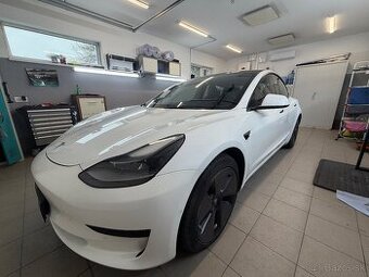 Tesla 3 StandardRange, RWD Facelift