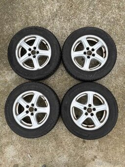 Letne pneu 195/65 R15 + disky Octavia 1