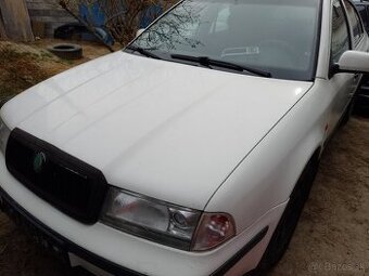 Rozpredám škoda Octavia 1.6 benzín