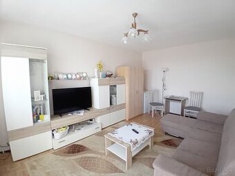 Predaj veľmi pekný, priestranný 3-izbový byt, 81m2 + balkón,
