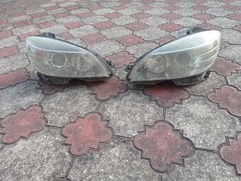 Svetlá Mercedes
