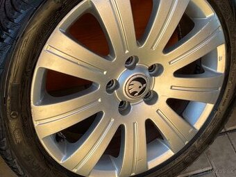 Skoda ORIGINAL ALU Flash R17 5x112 6jx17 ET 45