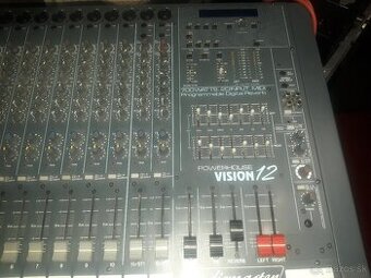 STUDIO MASTER